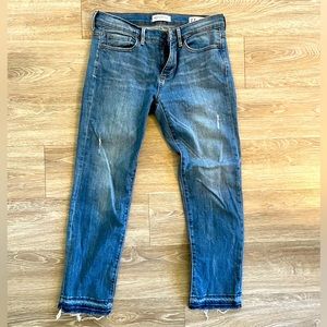 Banana Republic jeans, straight crop 3/4, medium rise. Size 27. EUC